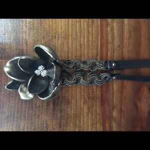 Gorgeous bronze flower Fossil necklace